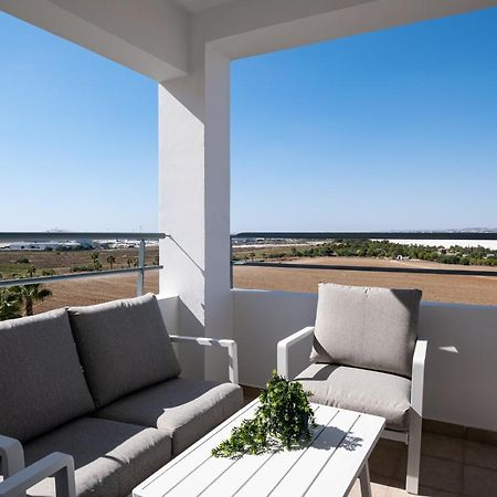 Ferienwohnung The Saline Views Makenzy Larnaka Exterior foto