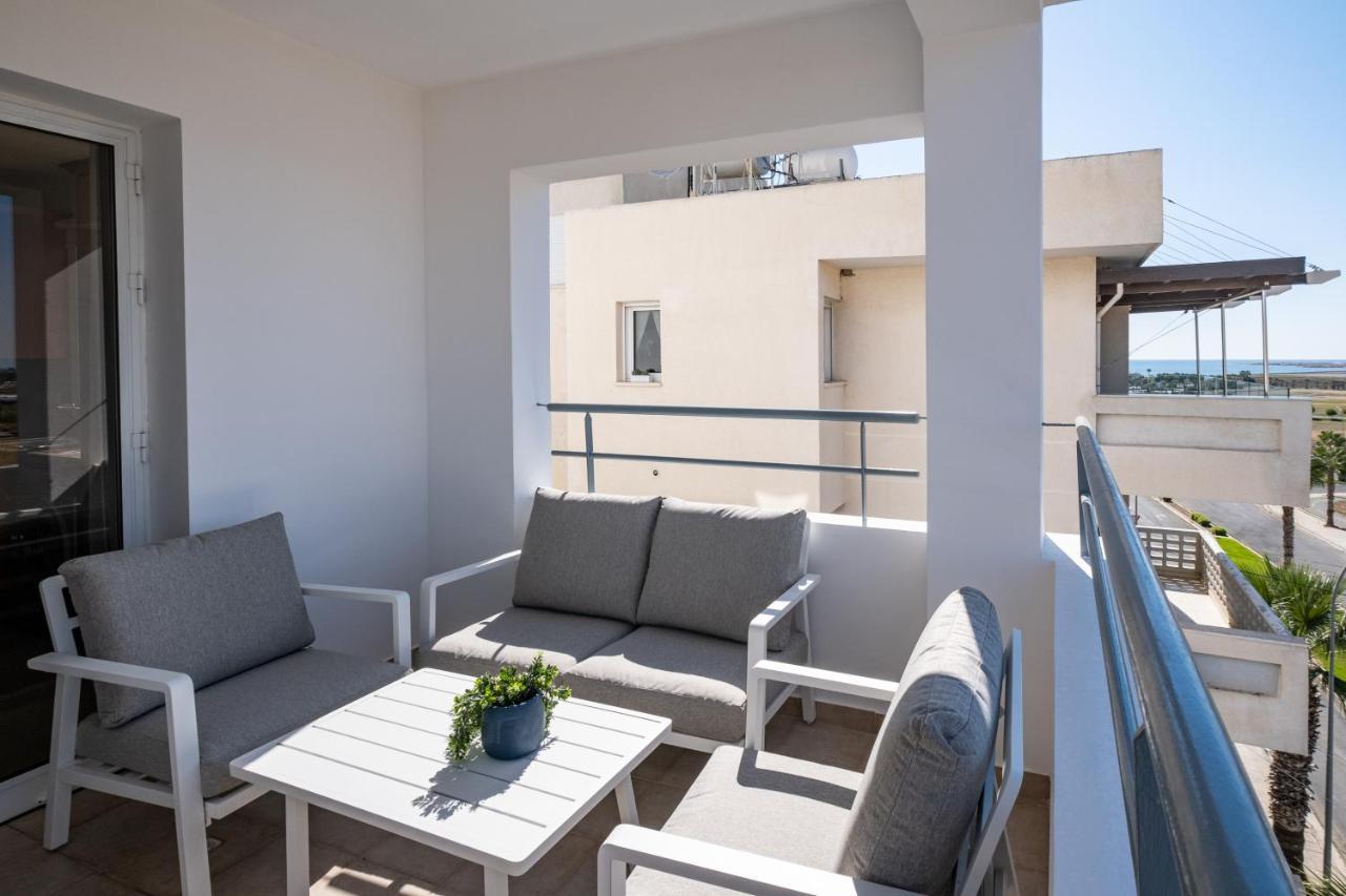 Ferienwohnung The Saline Views Makenzy Larnaka Exterior foto